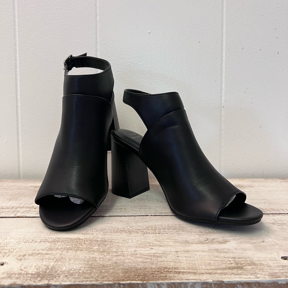 Women's “A New Day” Ankle Strap Open Toe Chunky Heels Booties
